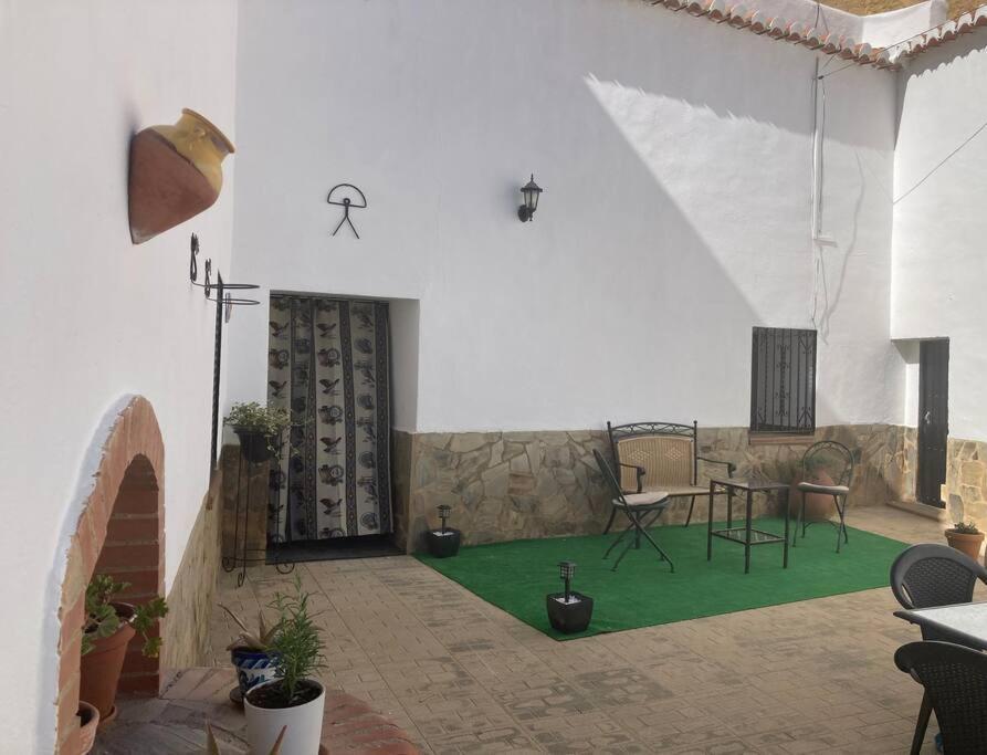 Casa Cueva Rural Estacion De Guadix Villa Bagian luar foto